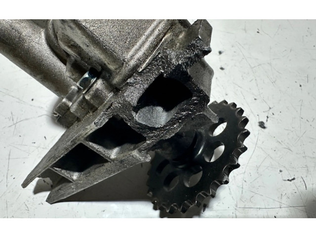 Масляный насос 6031810001 SsangYong Kyron