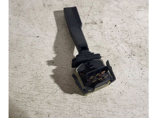 Ручка стеклоочистителей 413436, 6622   Volvo 440