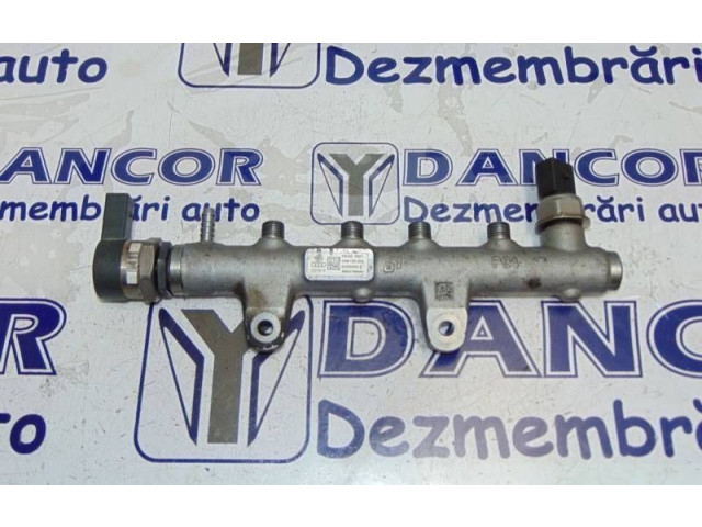 Топливная рампа 04B130093 Skoda Fabia Mk3 (NJ)