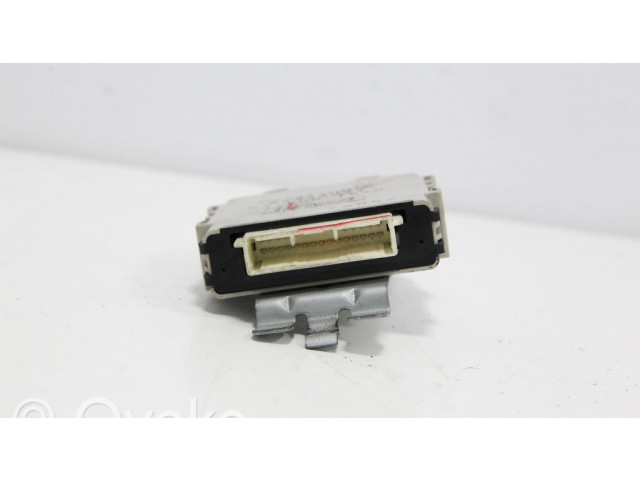 Блок управления двигателем Блок управления 8634A044, 0318001540 Citroen C-Crosser