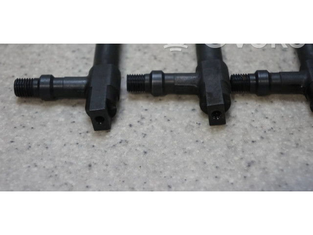 Vstřikovač 6960 Mazda 323 F RF2A