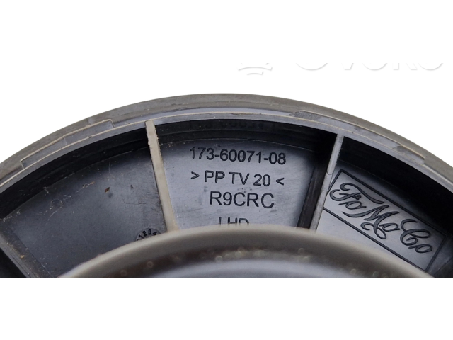 Вентилятор печки    GV6118456, GV6118456AA   Ford Escape III