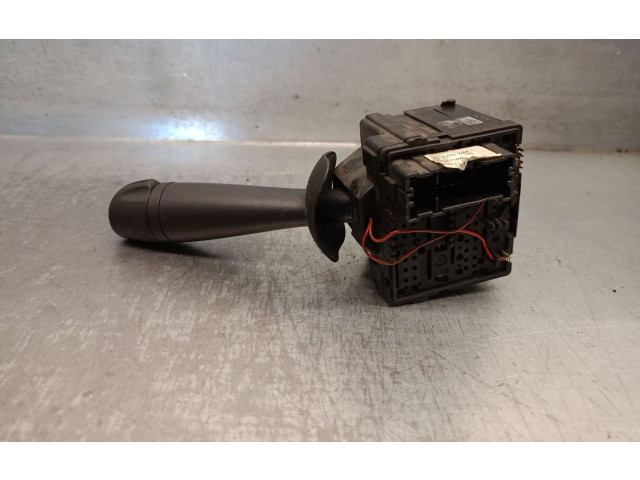 Ручка стеклоочистителей 8201168008, 8201168008   Dacia Lodgy