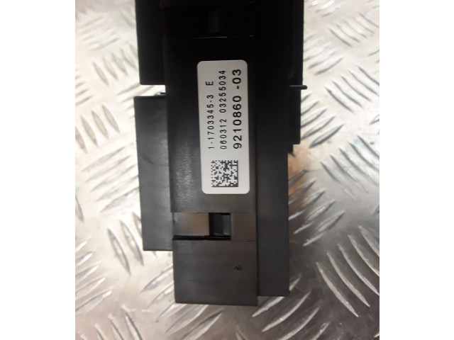 Блок предохранителей  921086003   BMW X3 F25    