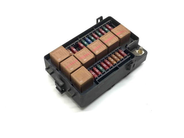 Блок предохранителей LJD2822AA Jaguar XK8 - XKR