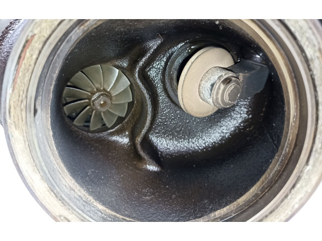  Турбина BMW X3 E83  7593015, 7593015         