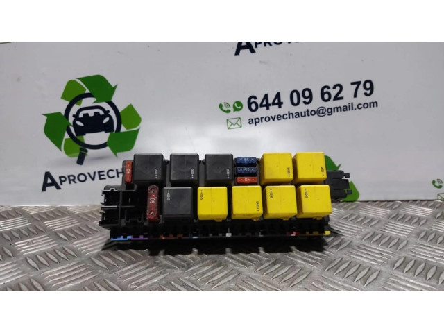 Pojistková skříňka A0325458232 Mercede-Benz S W220