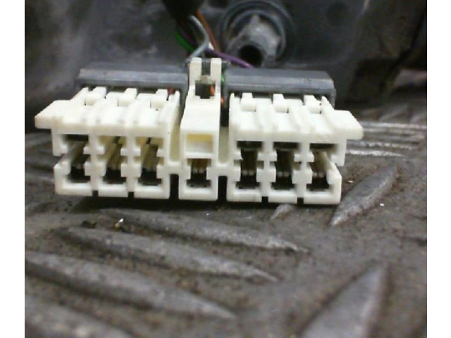 Зеркало электрическое        Peugeot 406  1996 - 1999 года   