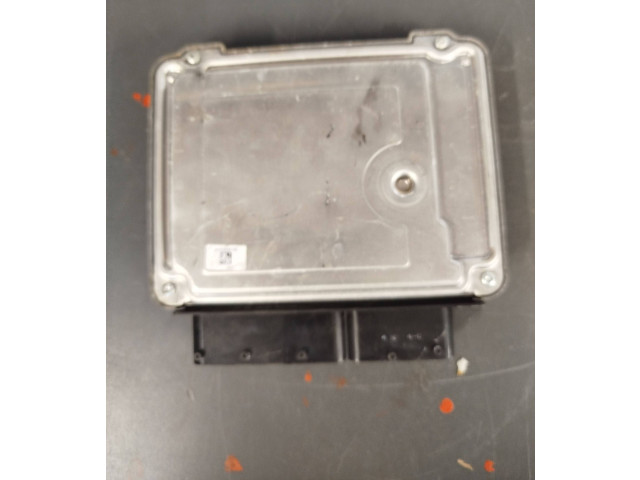 Řídící jednotka 0281017645, 03l906018la Audi A6 S6 C7 4G 2016