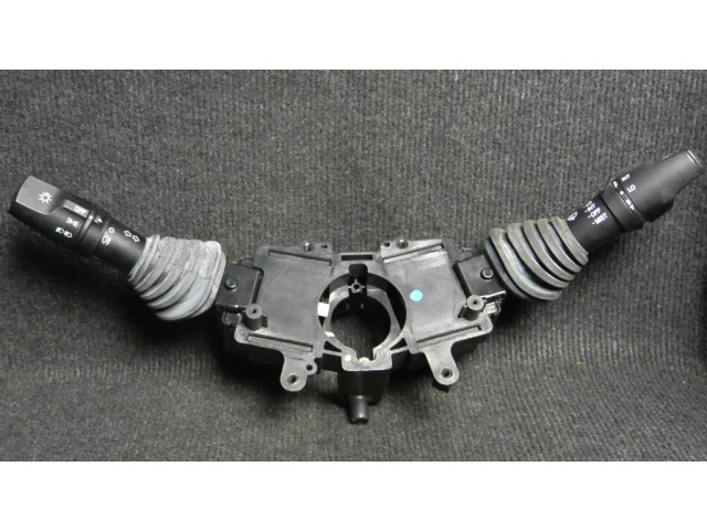 Подрулевой переключатель    Chevrolet Captiva