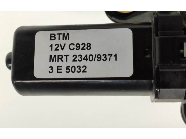 Моторчик заднего дворника 23409371 Alfa Romeo 147