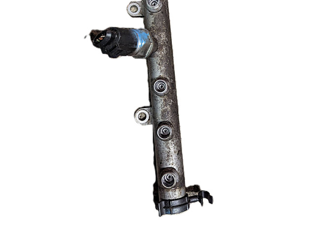 Топливная рампа 059130089AB, 60207105621   Audi A5 8T 8F   для двигателя CAPA