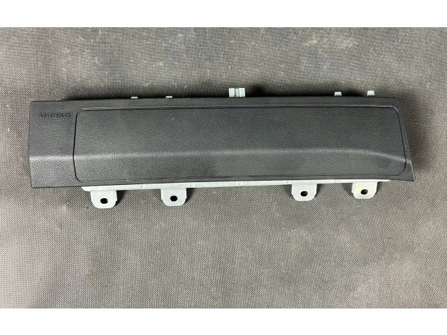 Подушка безопасности для колен A176860030, A1768600302 Mercedes-Benz A W176