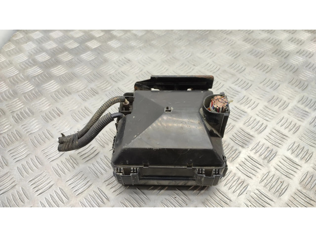 Блок предохранителей Honda FR-V