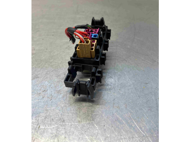 Блок предохранителей 4E0937503D, 4E0937503D Audi A6 S6 C6 4F