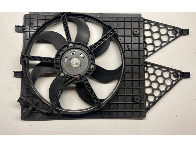 Вентилятор радиатора 6R0121207Q, PA66GF30 Skoda Rapid (NH)