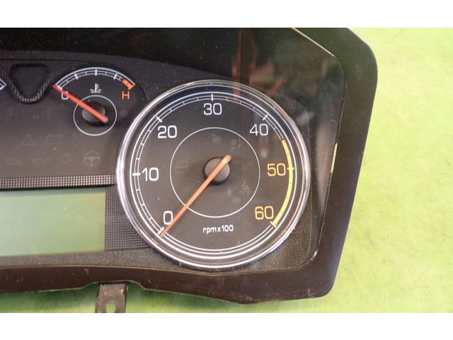 Přístrojová deska Fiat Croma 2008