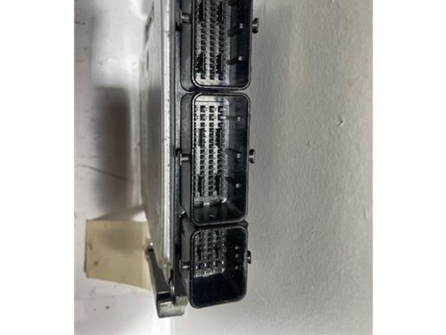 Блок управления 237102213R, 0281019138   Dacia Lodgy