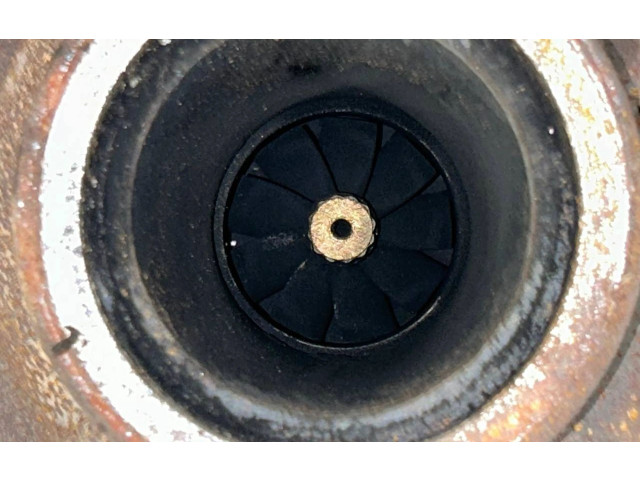 Турбина Volvo V70 31312713 для двигателя D5204T2