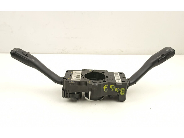 Ручка стеклоочистителей 4B0953503G, 1J0953513   Volkswagen Passat Alltrack