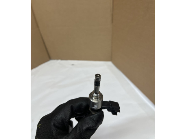 Форсунка 12647362, 12692884    Chevrolet Camaro  LGX 