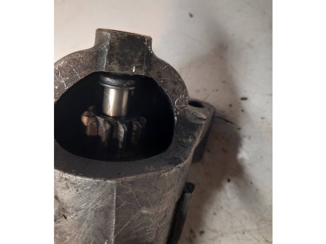 Стартер  8200583014, D7R49   Renault Laguna II