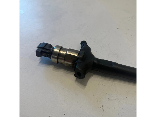 Vstřikovač 8972391616, 07C1484 Saab 9-5 pro naftový motor 3.0