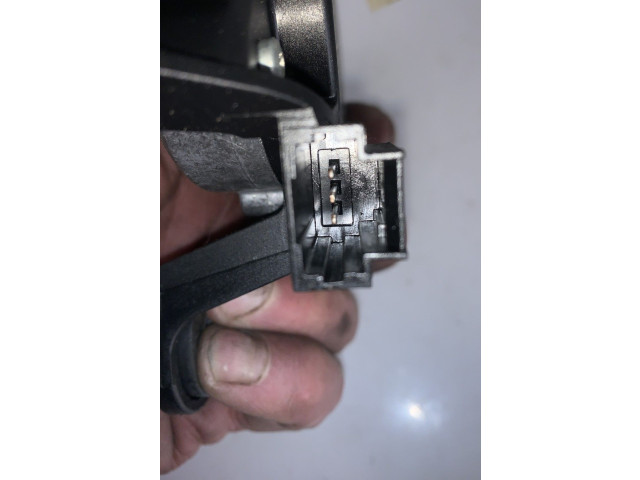 Моторчик заднего дворника 287100010R    Renault Scenic III -  Grand scenic III