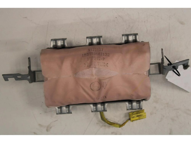 Подушка безопасности пассажира    Mazda 3 II