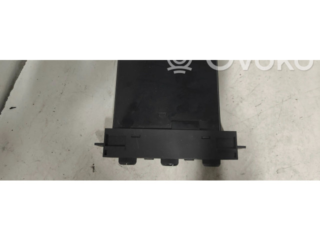 Блок управления климат-контролем 1464308800 Mitsubishi Montero