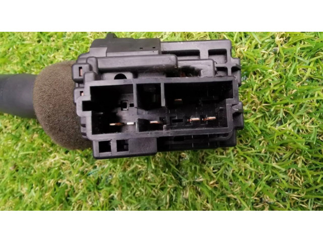 Ручка стеклоочистителей 96049596ZL, 93779002 Citroen Berlingo