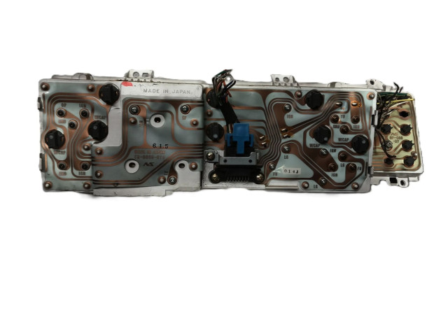 Панель приборов 5DF57MA8, 56007196   Jeep Cherokee       