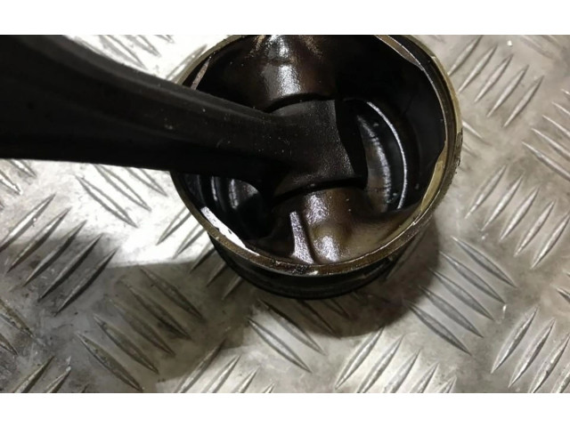 Поршень с шатуном 075193, 075193 Volkswagen Golf II