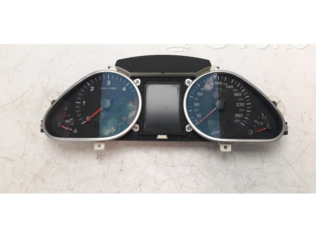 Přístrojová deska Audi Q7 4L 2008 4L0920931E