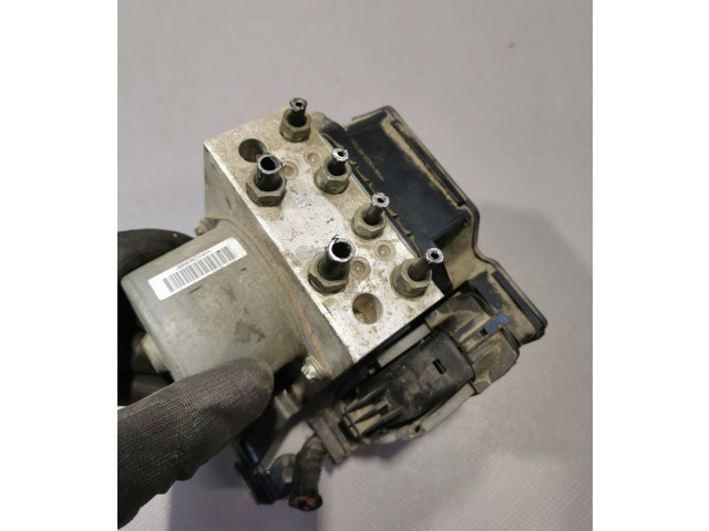 Блок АБС BG912C405AD   Ford  Galaxy  2006 - 2015 года