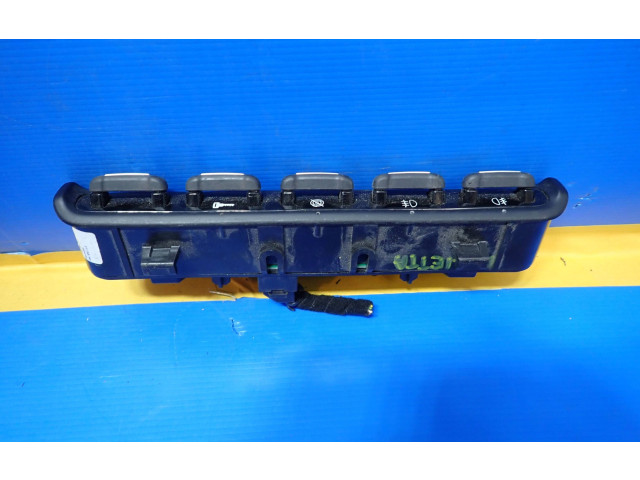 Дисплей    156053243   Alfa Romeo Giulietta