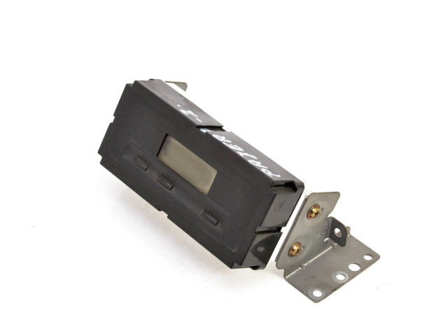 Дисплей MR444391 Mitsubishi Pajero Pinin