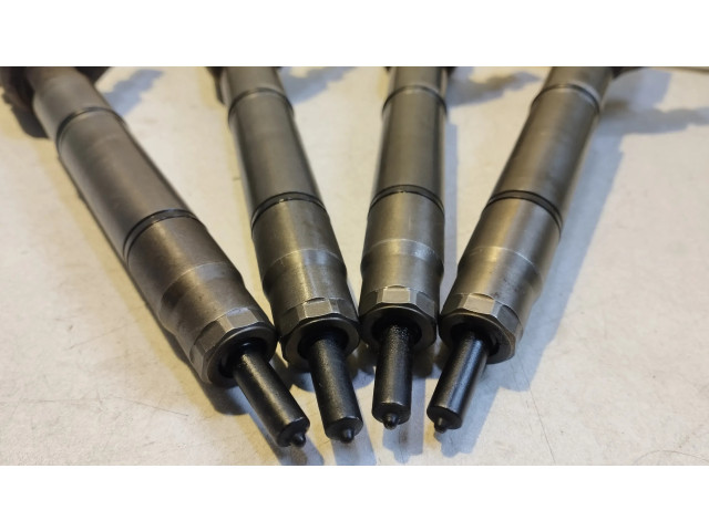 Vstřikovač Hyundai Getz pro naftový motor 1.5