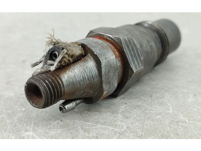 Форсунка KCA30SD27    Mercedes-Benz W123   