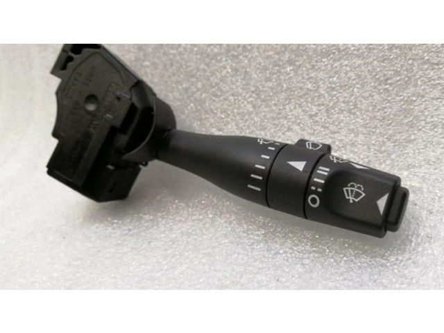 Ручка стеклоочистителей X4317A553AD Aston Martin Vantage III