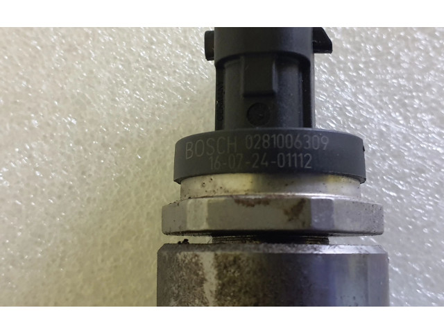 Топливная рампа 0281006309, 0445216050   Maserati Levante  