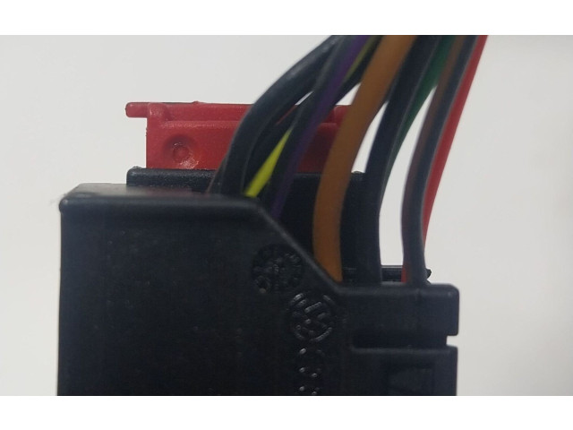 Зеркало электрическое        Skoda Karoq  2017 -  года   