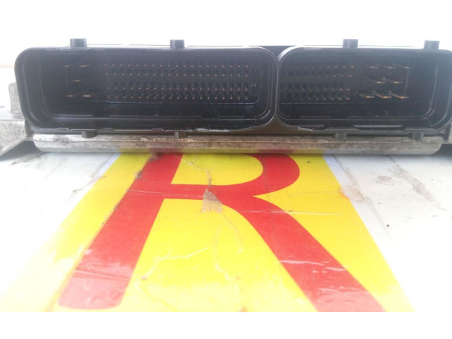 Řídící jednotka 0281011488 Alfa Romeo 166 2005