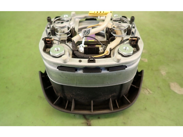 Подушка безопасности водителя 5J0880201K Skoda Octavia Mk1 (1U)