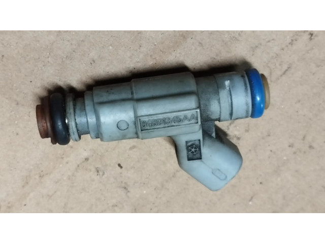 Vstřikovač 04891345AA Chrysler Neon II pro benzínový motor 2.0