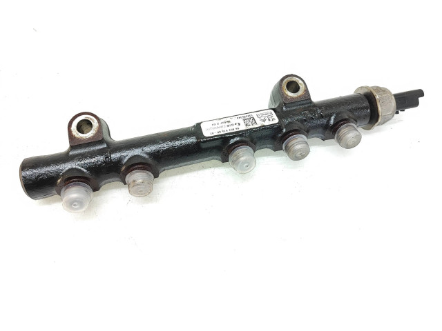 Vstřikovací lišta 9685297580, 9670076780   Volvo V40    D4162T 