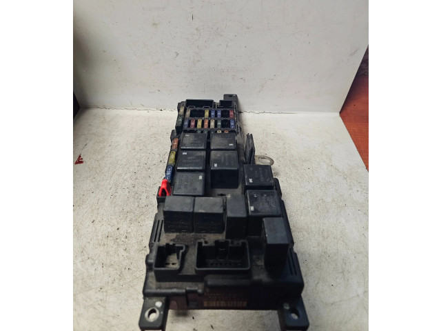 Блок предохранителей  9452993, 518323118   Volvo V70    