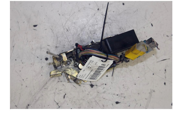 Zámek zadních dveří Mercedes-Benz Vito Viano W638 1999