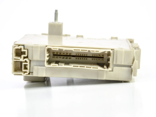 Блок предохранителей 82670-30230, 8267030230 Lexus GS 300 350 430 450H