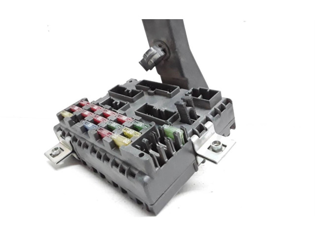 Pojistková skříňka 7755601 Fiat Punto (176)